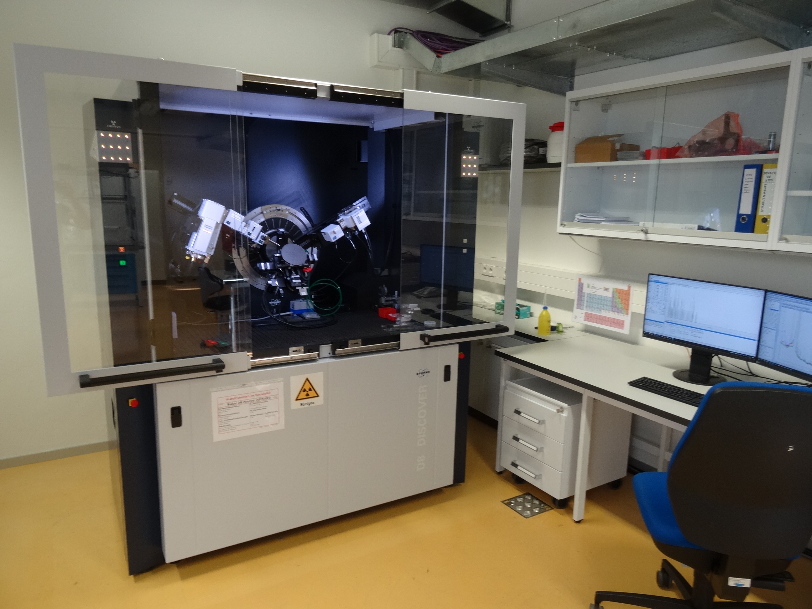 XRR und XRD für at-line Qualitätskontrolle am Fraunhofer FEP XRR und XRD für at-line Qualitätskontrolle am Fraunhofer FEP
